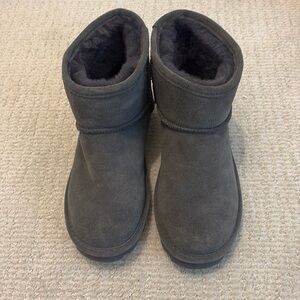 gray bearpaw boots